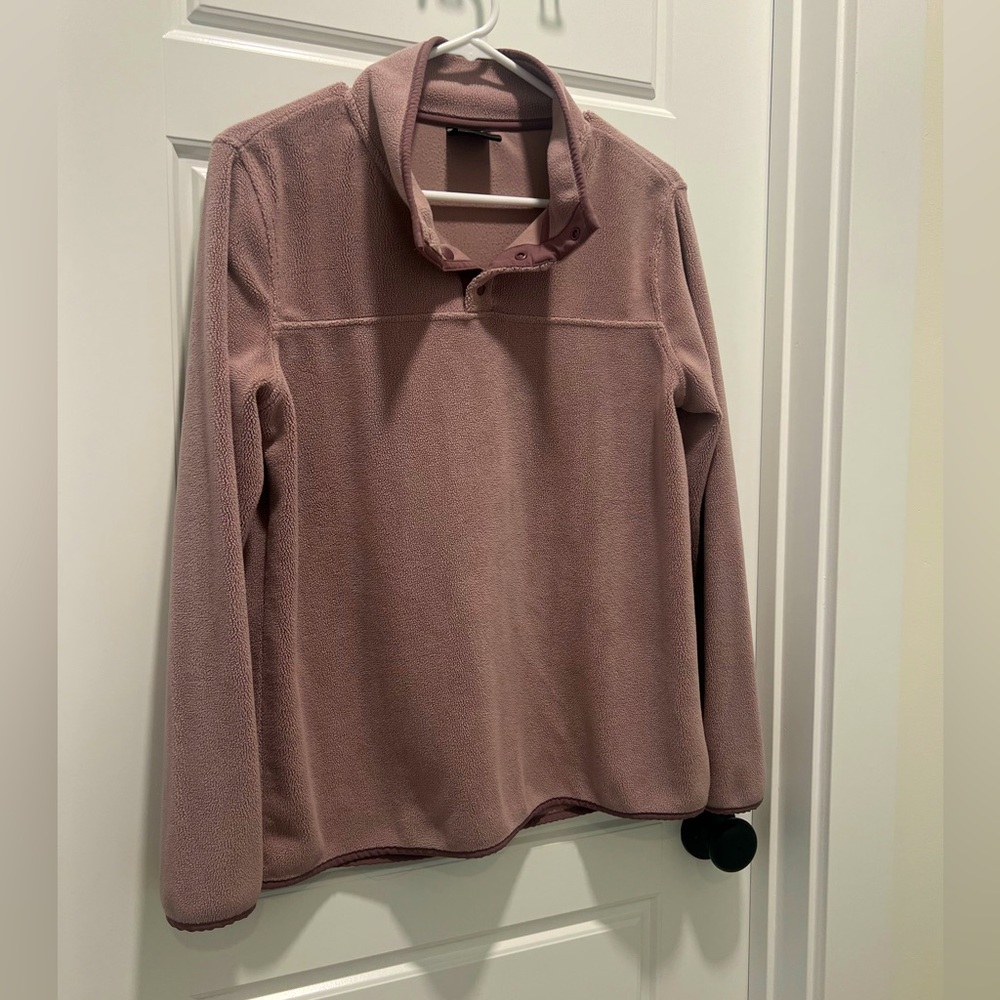 Women’s 3 snap light purple pullover